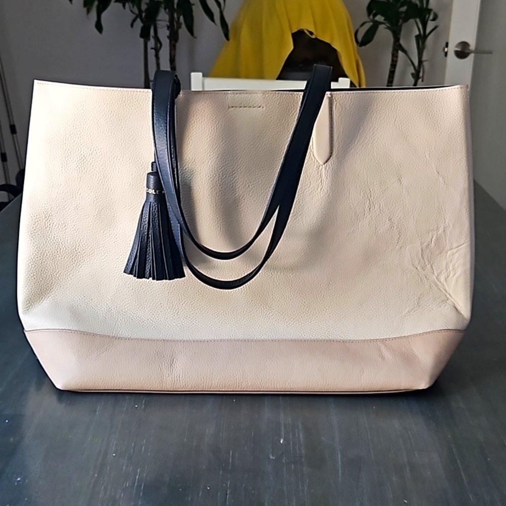 Cole Hann Tote